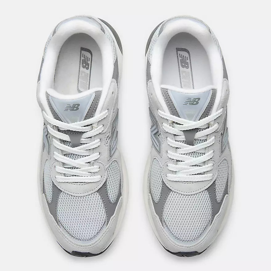 New Balance 2010