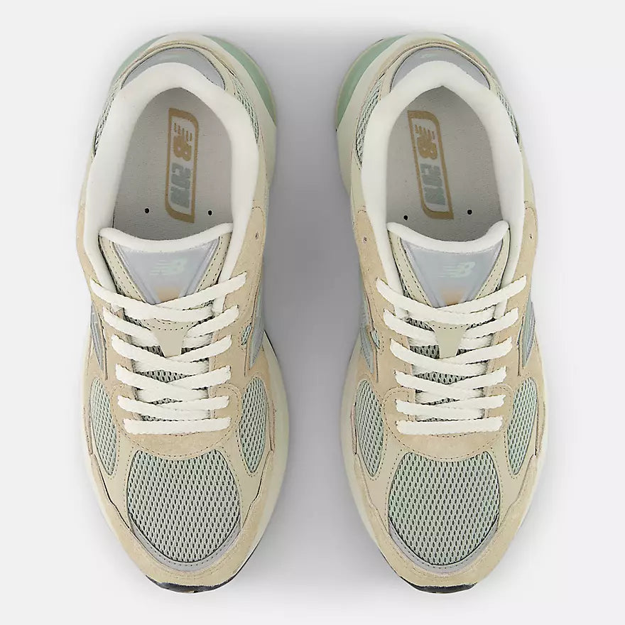 New Balance 2010